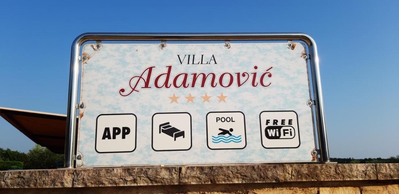 Apartments & Rooms Villa Adamovic Умаг Екстер'єр фото