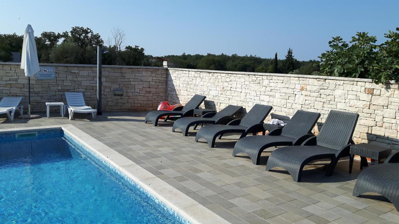 Apartments & Rooms Villa Adamovic Умаг Екстер'єр фото